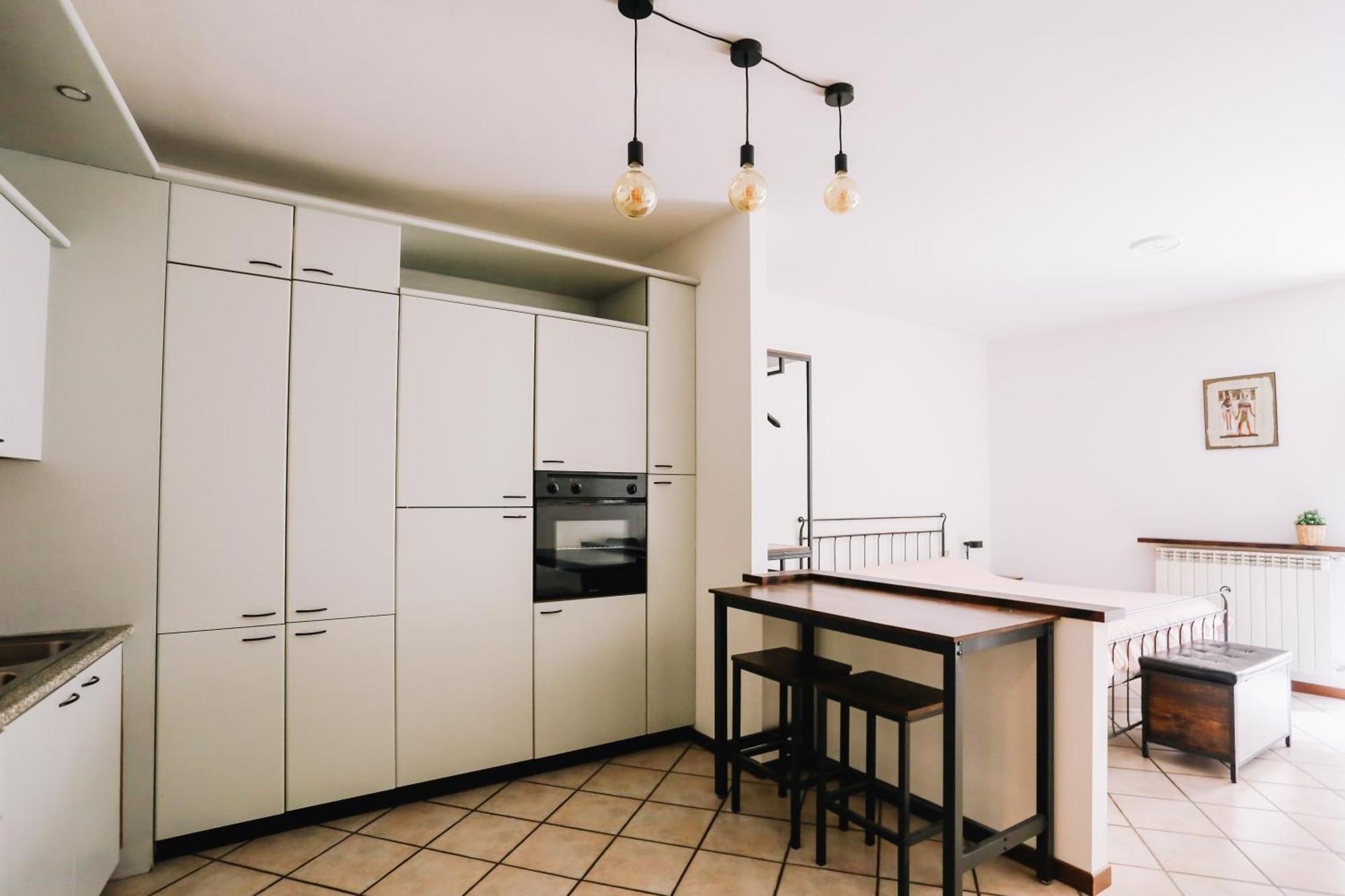 Flat Mazzini 6 Apartment Alzano Lombardo Bagian luar foto