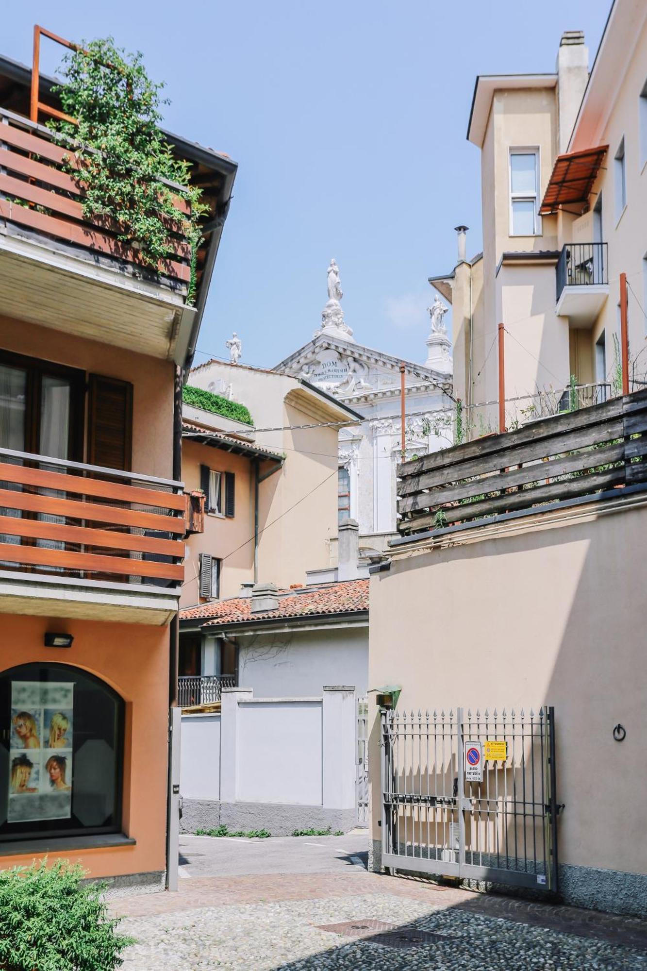 Flat Mazzini 6 Apartment Alzano Lombardo Bagian luar foto
