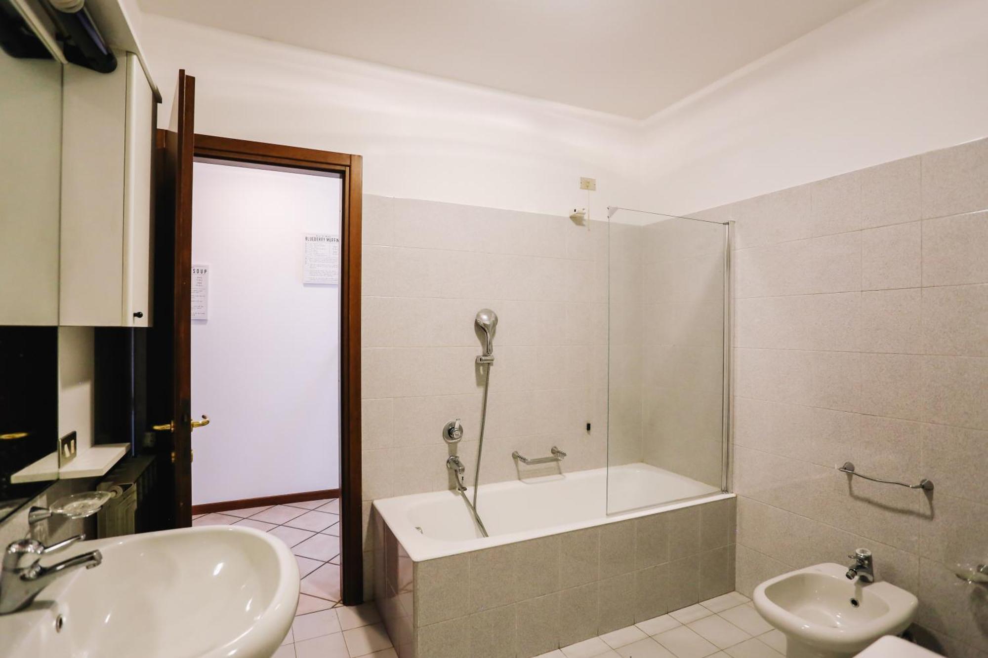 Flat Mazzini 6 Apartment Alzano Lombardo Bagian luar foto