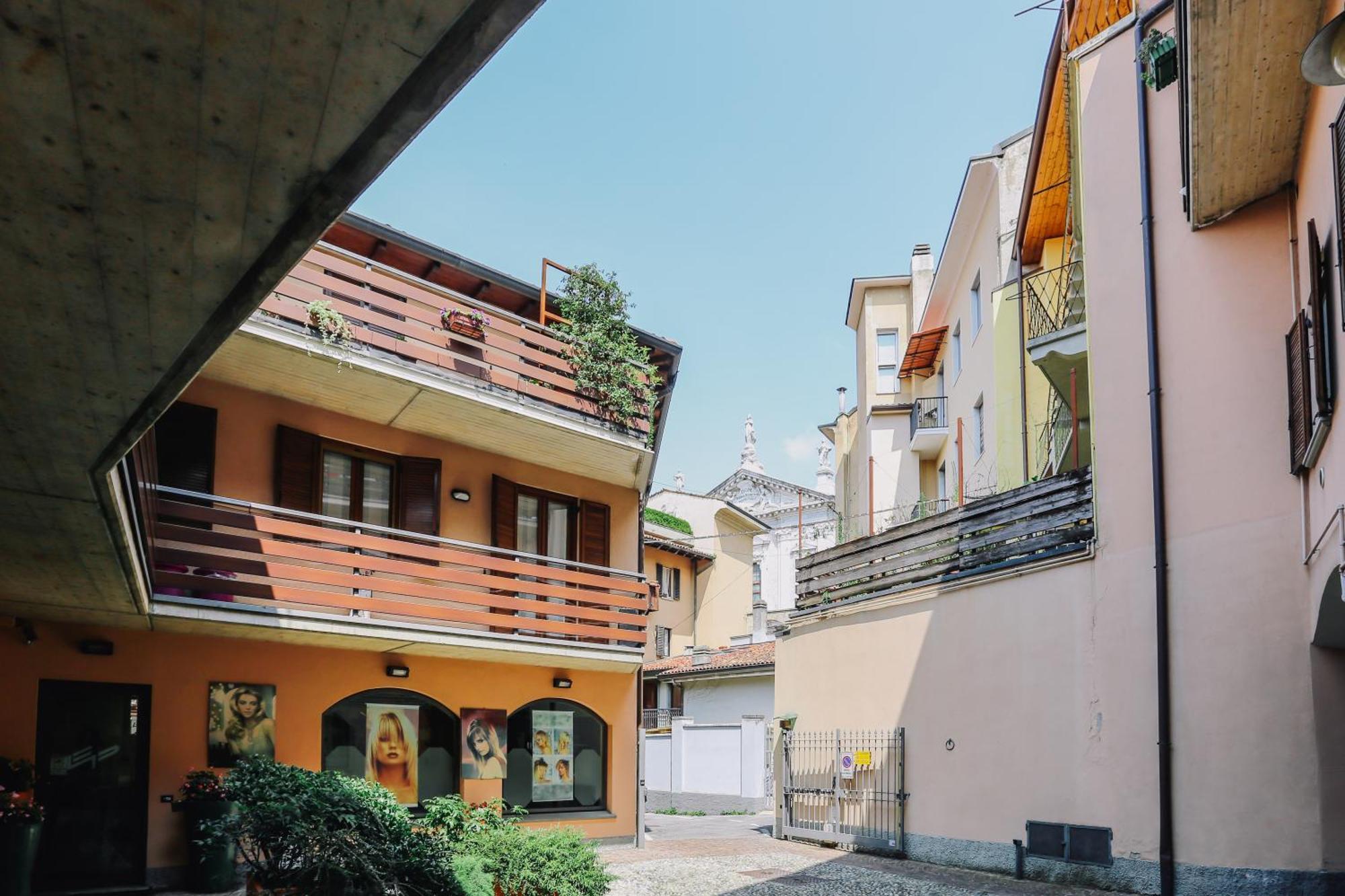 Flat Mazzini 6 Apartment Alzano Lombardo Bagian luar foto
